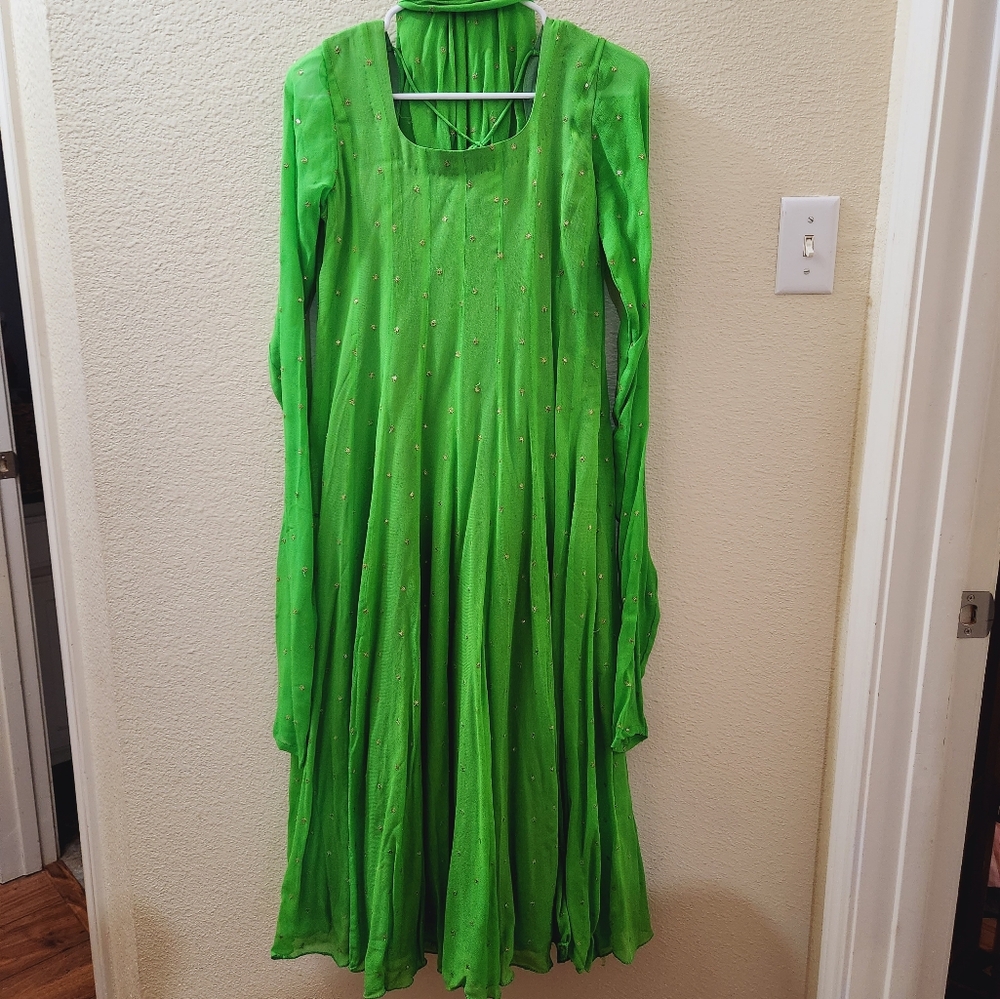 Indian Pakistani Parrotgreen Anarkali Kameez And Dupatta